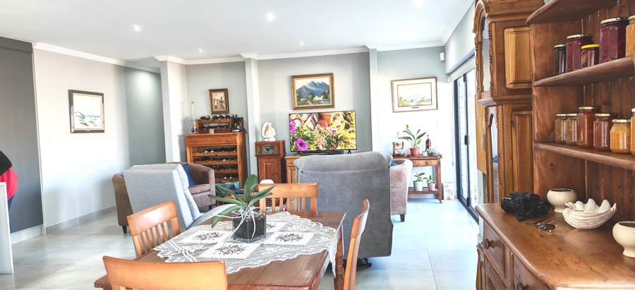 3 Bedroom Property for Sale in Dana Bay Western Cape